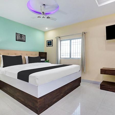 Hotel Super Collection O Danapur Near Railway Station Patna  Exterior foto